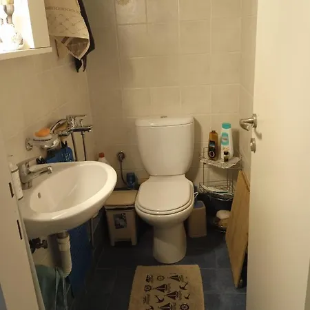 John's Home, σε οικογενειακό διαμέρισμα, συγκατοίκηση 홈스테이 볼로스